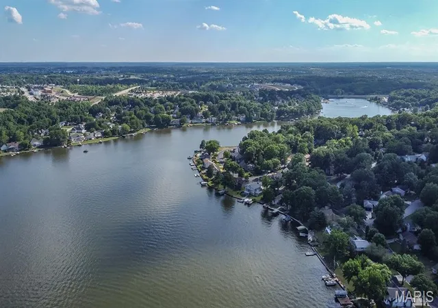 Homes for sale in Lake Saint Louis, MO | 1016 Lafayette Pl, Lake Saint Louis, MO 63367 | MLS# MIS26015331