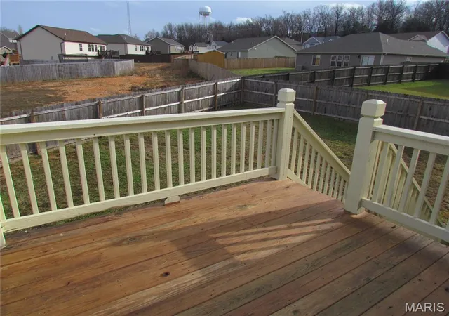 Photo 3 of Sale Pending at 16233 Hershey Rd, Saint Robert, MO 65584 | MLS# MIS26015370 | Listing updated on 2026-08-14