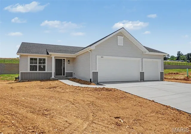 Homes for sale in Truesdale, MO | 204 Cynthia Dr, Truesdale, MO 63380 | MLS# MIS26015425