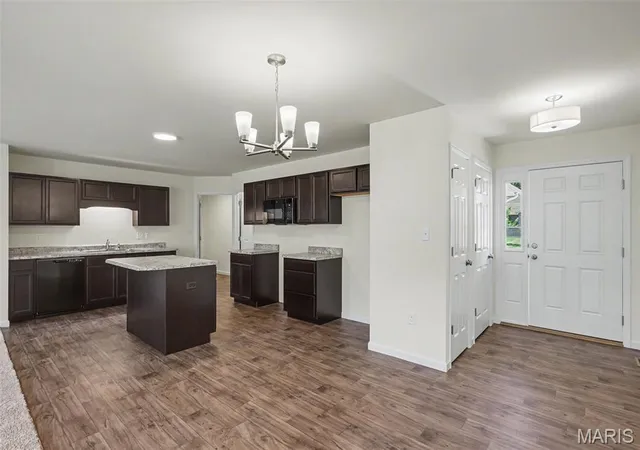 4th image of 204 Cynthia Dr, Truesdale, MO 63380 | MLS# MIS26015425