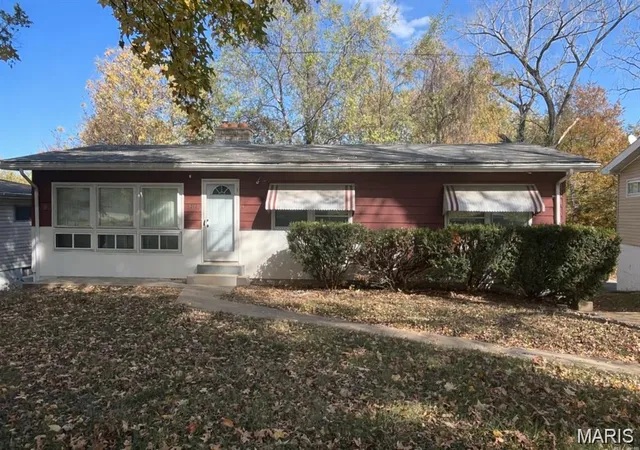 1st image of 1212 Weleba Ave, Saint Louis, MO 63121 | MLS# MIS26015529