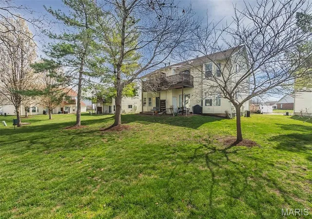 2nd image of 515 Starwood Dr, Saint Peters, MO 63376