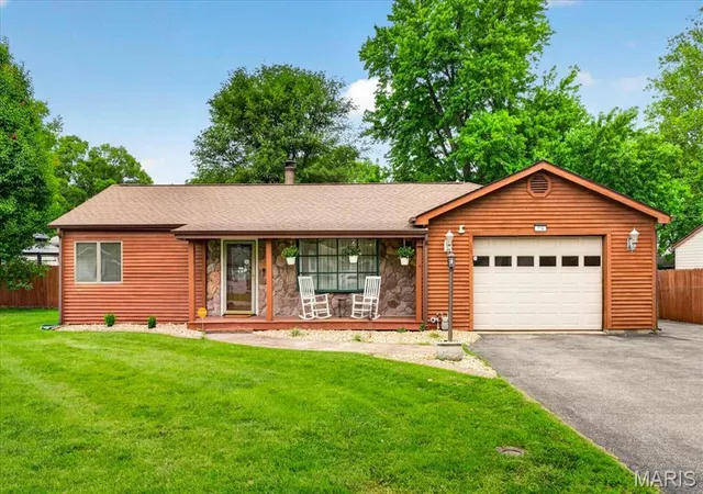 1st image of 114 Central Ave, O Fallon, IL 62269 | MLS# MIS26015671