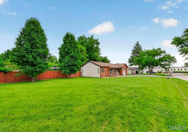 4th image of 114 Central Ave, O Fallon, IL 62269 | MLS# MIS26015671