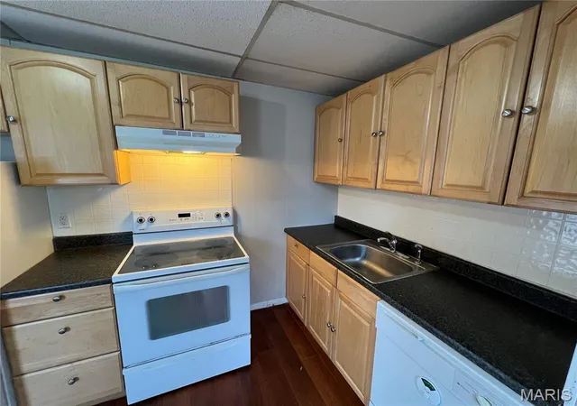 3rd image of 4736 Heidelberg Ave, Saint Louis, MO 63123 | MLS# MIS26015891