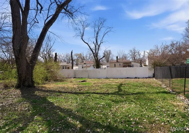 Homes for sale in St. Louis, MO | 449 S Dade Ave, St. Louis, MO 63135 | MLS# MIS26015924