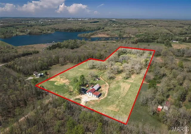 Homes for sale in Rolla, MO | 13515 County Road 2190, Rolla, MO 65401 | MLS# MIS26015946