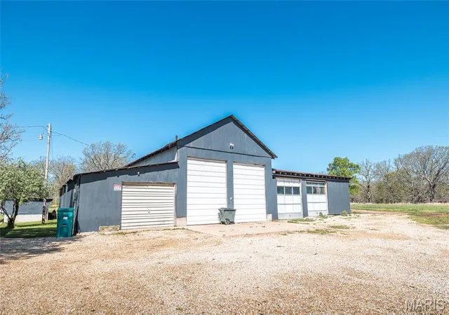 Homes for sale in Rolla, MO | 13515 County Road 2190, Rolla, MO 65401 | MLS# MIS26015946