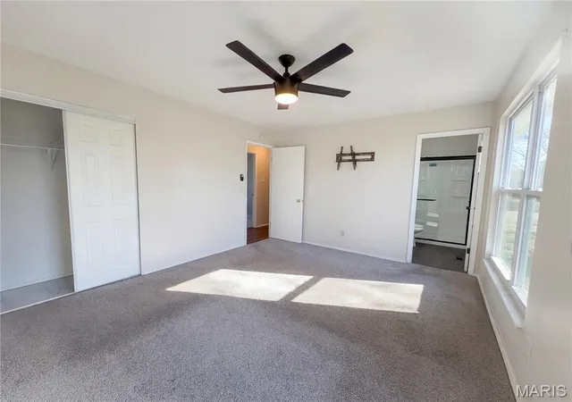 Photo 3 of Single family home for sale at 27 Glenna Dr, St Peters, MO 63376 | MLS# MIS26015975 | Listing updated on 2026-10-07