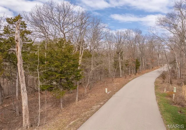 2nd image of 2537 Alpine Woods Dr, Wright City, MO 63390 | MLS# MIS26016081
