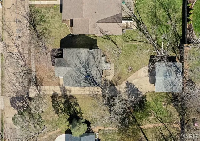 2nd image of 638 Evans Ave, Saint Louis, MO 63122 | MLS# MIS26016101