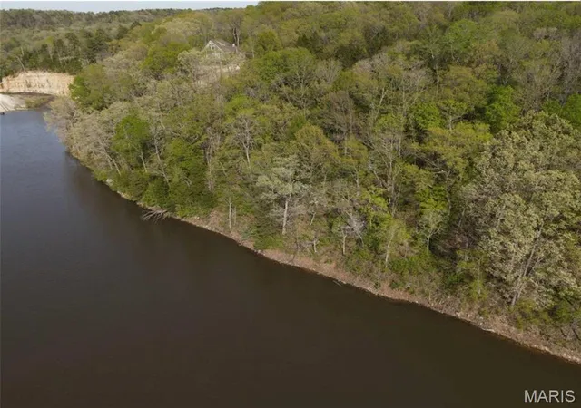 Land for sale at 0 Lakeview Dr, Sainte Genevieve, MO 63670 | MLS# MIS26016163