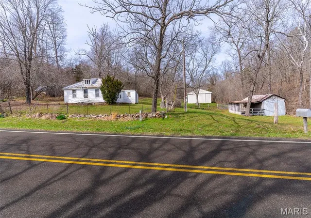 Photo 4 of Sale Pending at 21606 State Hwy C, Belgrade, MO 63622 | MLS# MIS26016167 | Listing updated on 2026-09-05