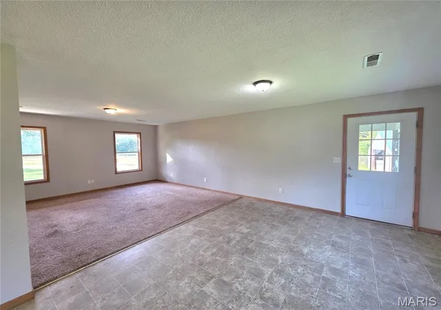 Homes for sale in Licking, MO | 17160 Hwy Bb, Licking, MO 65542 | MLS# MIS26016234