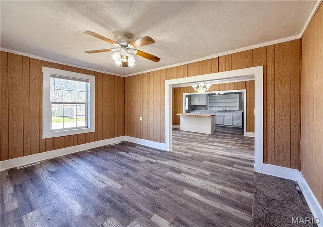 Homes for sale in Poplar Bluff, MO | 2202 Mangold St, Poplar Bluff, MO 63901 | MLS# MIS26016429