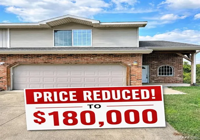 1st image of 142 Hickory Ridge Dr, Saint Robert, MO 65584 | MLS# MIS26016453