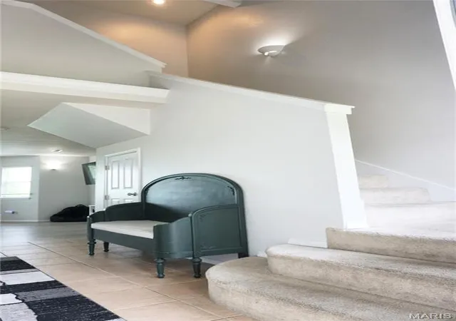 4th image of 142 Hickory Ridge Dr, Saint Robert, MO 65584 | MLS# MIS26016453