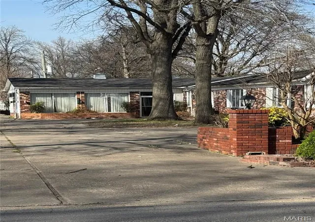Photo 3 of Single family home for sale at 1325 Mill, New Madrid, MO 63869 | MLS# MIS26016571 | Listing updated on 2026-10-02