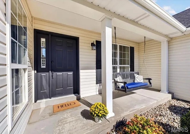 Photo 2 of Single family home for sale at 2707 Post Meadows Dr, O Fallon, MO 63368 | MLS# MIS26016671 | Listing updated on 2026-10-08