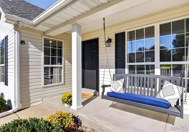 Photo 3 of Single family home for sale at 2707 Post Meadows Dr, O Fallon, MO 63368 | MLS# MIS26016671 | Listing updated on 2026-10-08