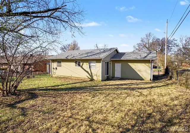 16th image of 11786 Macrinus Dr, Florissant, MO 63033 | MLS# MIS26016943