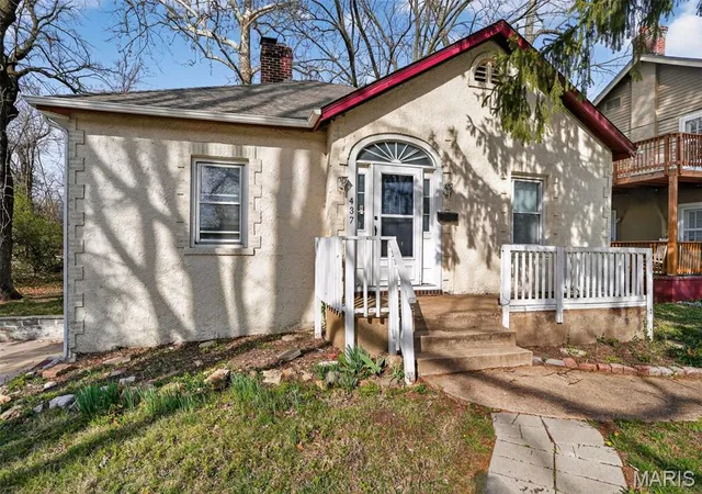 2nd image of 437 S Clark Ave, Saint Louis, MO 63135 | MLS# MIS26016966