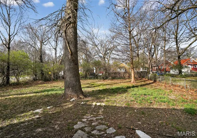 30th image of 437 S Clark Ave, Saint Louis, MO 63135 | MLS# MIS26016966