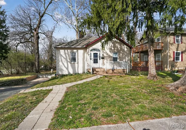 4th image of 437 S Clark Ave, Saint Louis, MO 63135 | MLS# MIS26016966