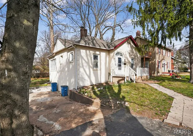 5th image of 437 S Clark Ave, Saint Louis, MO 63135 | MLS# MIS26016966