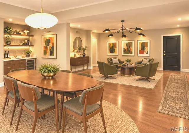 Photo 3 of Condo for sale at 250 S Brentwood Blvd #1F, Saint Louis, MO 63105 | MLS# MIS26017011 | Listing updated on 2026-10-27