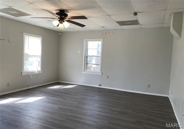 Photo 3 of Sale Pending at 918 Bloomfield St, Cape Girardeau, MO 63703 | MLS# MIS26017091 | Listing updated on 2026-09-13