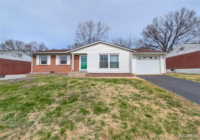 Homes for sale in Saint Louis, MO | 1513 Cargill Dr, Saint Louis, MO 63136 | MLS# MIS26017112