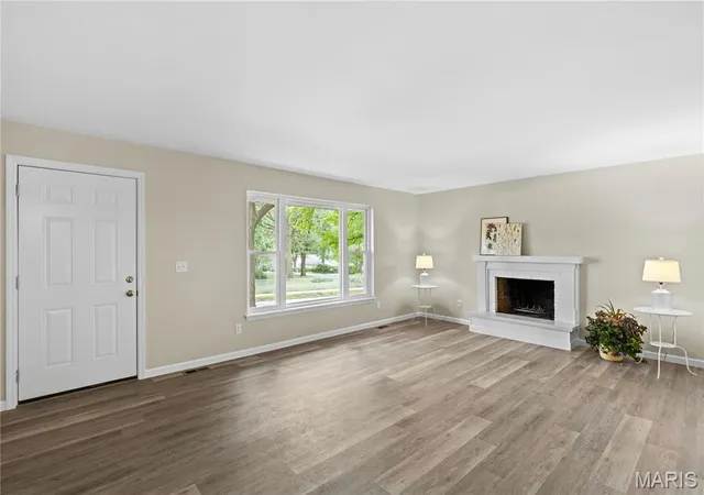 3rd image of 445 Washington St, Florissant, MO 63031 | MLS# MIS26017168