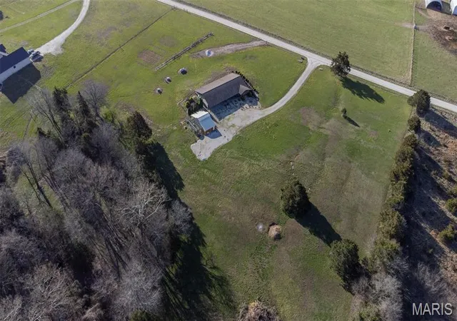 Homes for sale in St James, MO | 24701 County Road 434, St James, MO 65559 | MLS# MIS26017193