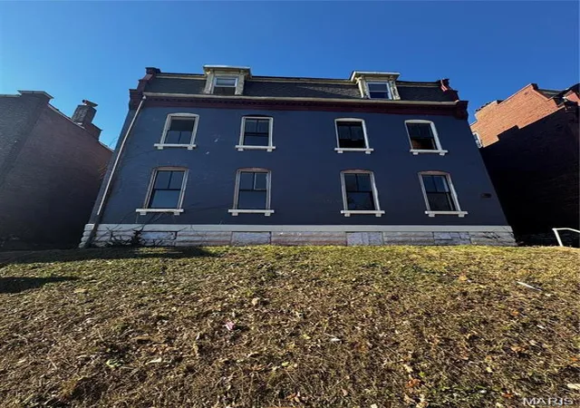 1st image of 3735 Wisconsin Ave, St Louis, MO 63118 | MLS# MIS26017205