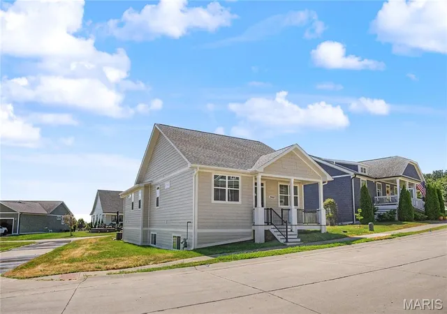 Photo 2 of Single family home for sale at 2960 Pine Hill Spur, Cape Girardeau, MO 63701 | MLS# MIS26017293 | Listing updated on 2026-09-04