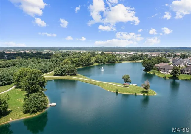 32nd image of 16936 Lake Mdw, Chesterfield, MO 63005 | MLS# MIS26017344