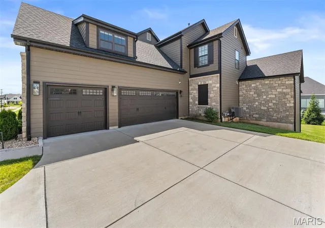 5th image of 16936 Lake Mdw, Chesterfield, MO 63005 | MLS# MIS26017344