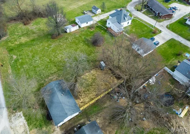 Homes for sale in Bowling Green, MO | 413 N 8th St, Bowling Green, MO 63334 | MLS# MIS26017361