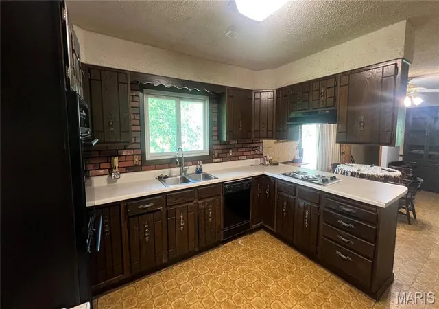 Homes for sale in Washington, MO | 2371 Holtgrewe Rd, Washington, MO 63090 | MLS# MIS26017376