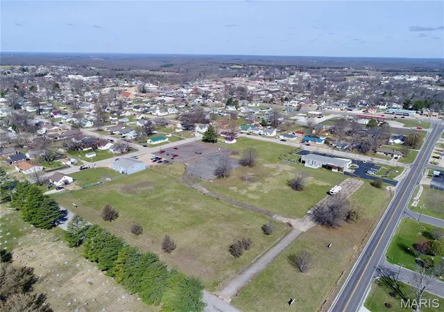 Photo 2 of Land for sale at 412 E Madison Ave, Owensville, MO 65066 | MLS# MIS26017406 | Listing updated on 2026-03-26