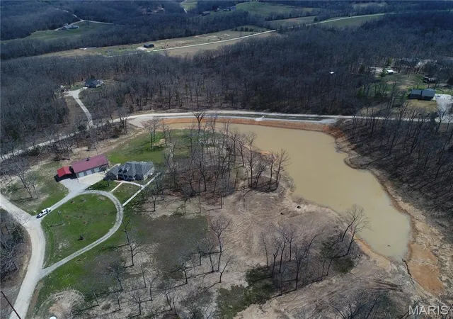 1st image of 910 Oak Pass Ln, Sullivan, MO 63080 | MLS# MIS26017432