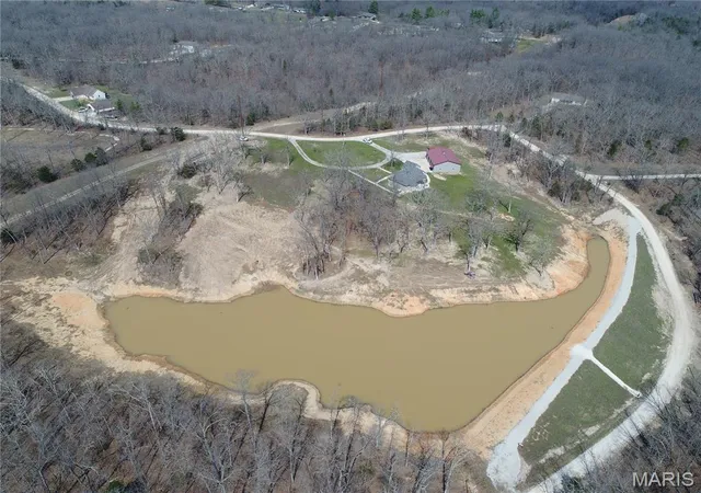 2nd image of 910 Oak Pass Ln, Sullivan, MO 63080 | MLS# MIS26017432