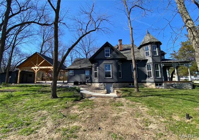 Homes for sale in Troy, MO | 145 Ellis Ave, Troy, MO 63379 | MLS# MIS26017621