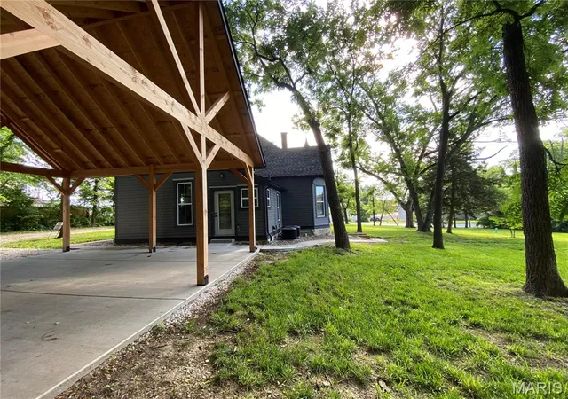 Homes for sale in Troy, MO | 145 Ellis Ave, Troy, MO 63379 | MLS# MIS26017621