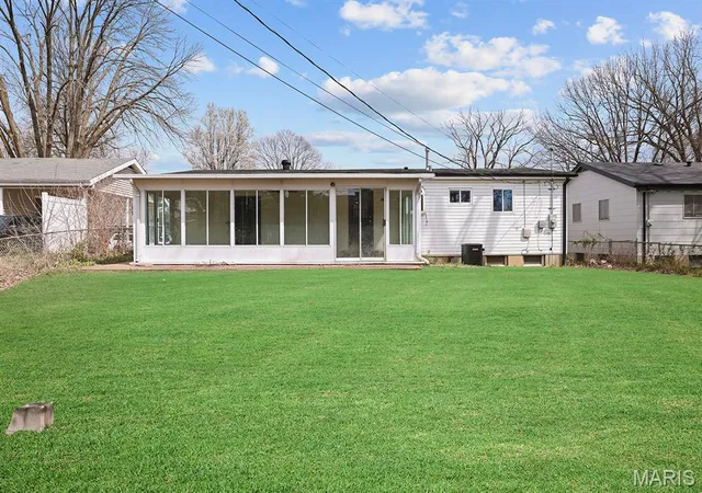 23rd image of 800 Babler Dr, Florissant, MO 63031 | MLS# MIS26017658