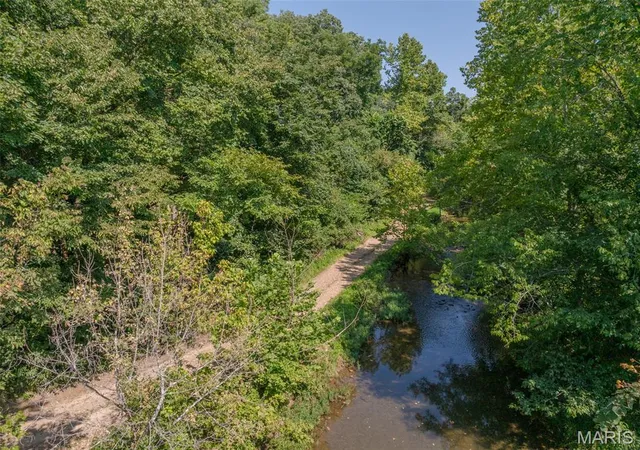 11th image of 2545 Alpine Woods Dr, Wright City, MO 63390 | MLS# MIS26017679