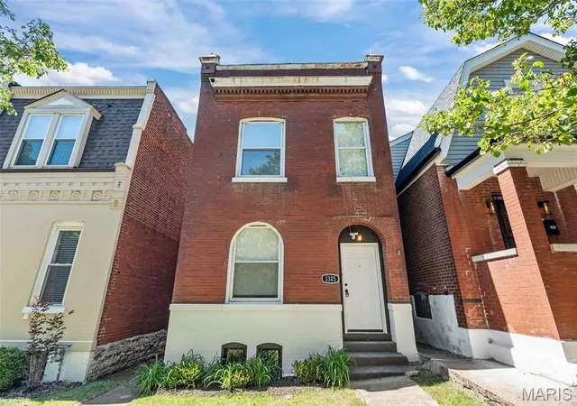 Photo 1 of Single family home for sale at 3325 Minnesota Ave, Saint Louis, MO 63118 | MLS# MIS26017742 | Listing updated on 2026-09-24