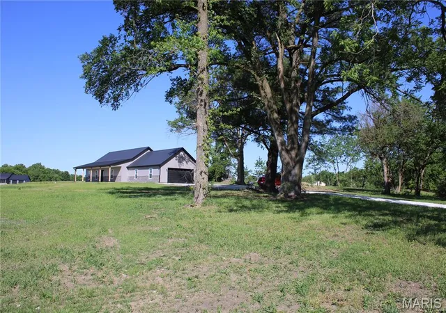 Homes for sale in Hannibal, MO | 53414 Hwy Hh, Hannibal, MO 63401 | MLS# MIS26017770