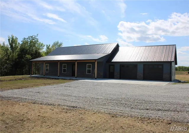Homes for sale in Hannibal, MO | 53354 Hwy Hh, Hannibal, MO 63401 | MLS# MIS26017776